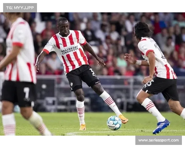 埃因霍温客场三叉戟欧冠联手斩获14球展现无解火力