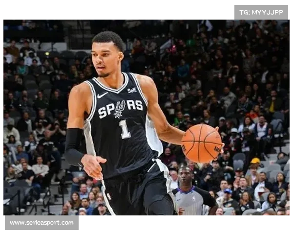 马刺120-125不敌勇士，文班亚马三双难救主